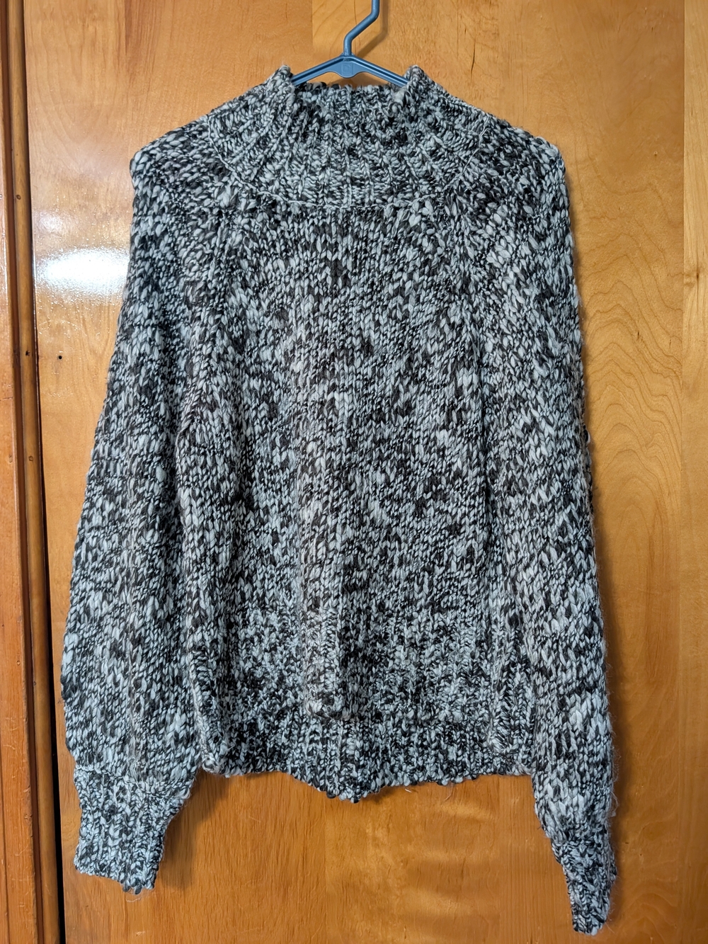Abercrombie & Fitch Black and White Marled Cowl-Neck Sweater